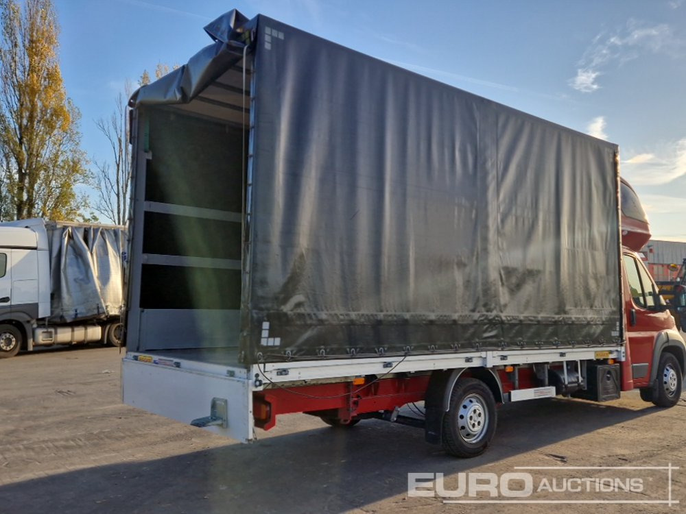 2017 Peugot Boxer, Electric Windows, A/C, Curtain Sider, JEGGER Boxes (New Engine (63000 km)) - الشاحنات الصغيرة ستائر: صور 5 2017 Peugot Boxer, Electric Windows, A/C, Curtain Sider, JEGGER Boxes (New Engine (63000 km)) - الشاحنات الصغيرة ستائر: صور 5