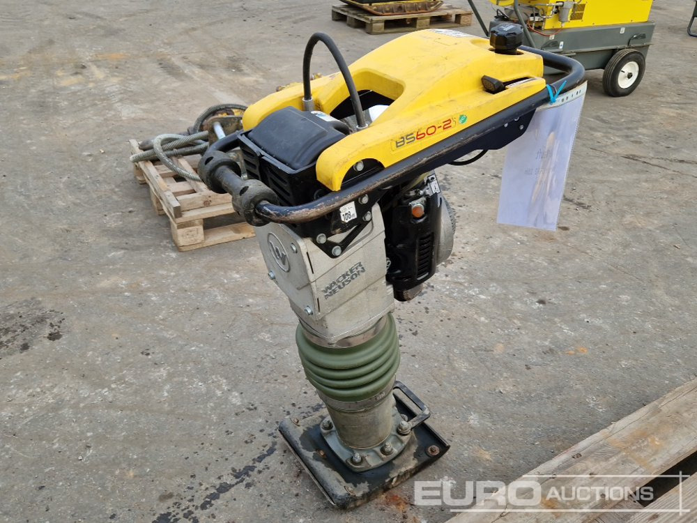 2017 Wacker Neuson BS60-2 - آلة أسفلت: صور 1 2017 Wacker Neuson BS60-2 - آلة أسفلت: صور 1