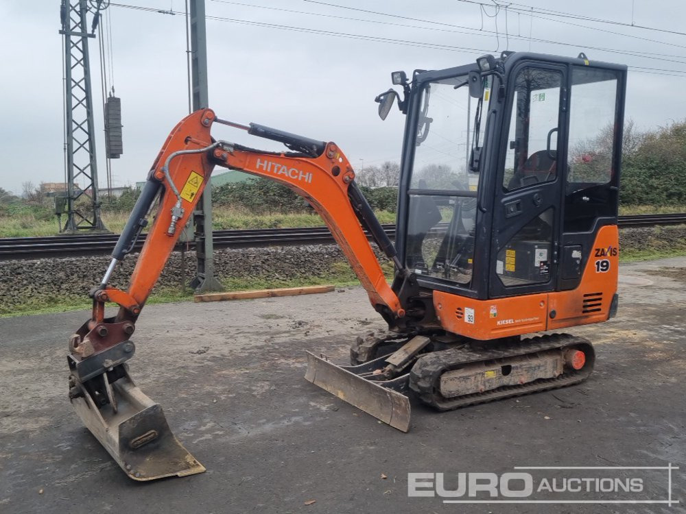 2019 Hitachi ZX19-5A CR - حفارة مصغرة: صور 1 2019 Hitachi ZX19-5A CR - حفارة مصغرة: صور 1