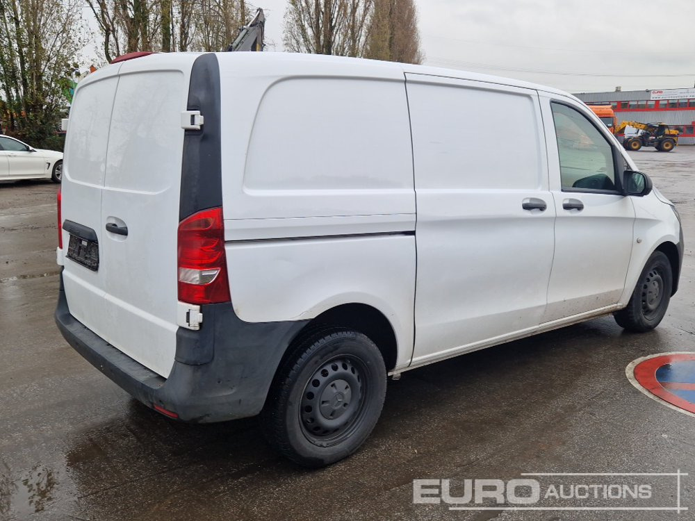 2020 Mercedes Benz VITO 111CDI - الشاحنات الصغيرة: صور 5 2020 Mercedes Benz VITO 111CDI - الشاحنات الصغيرة: صور 5