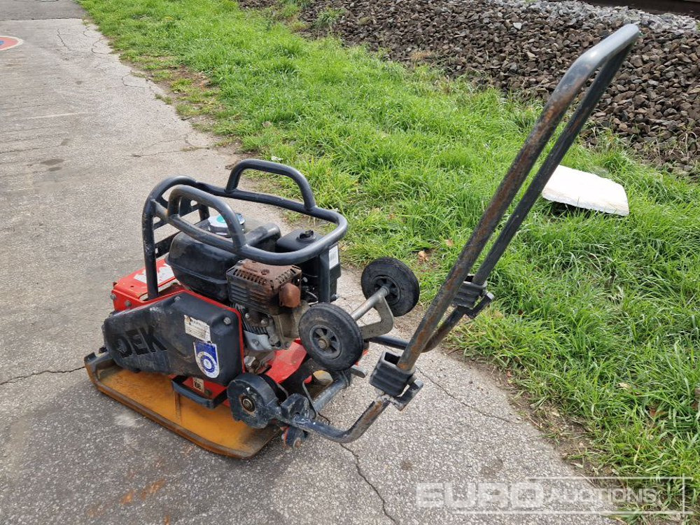 2021 Bomag BVP 18/45 - آلة أسفلت: صور 2 2021 Bomag BVP 18/45 - آلة أسفلت: صور 2