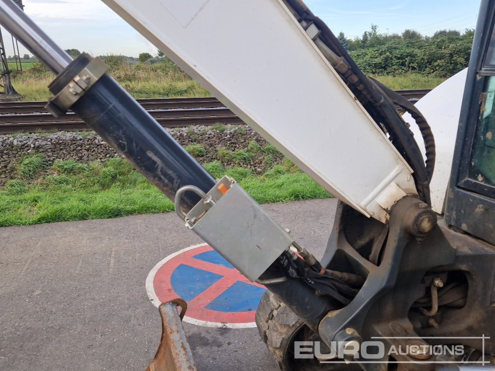 حفارة مصغرة 2022 Bobcat E50Z: صور 25