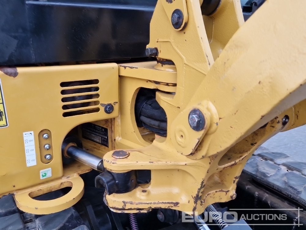 حفارة مصغرة 2022 CAT 301.8: صور 23 حفارة مصغرة 2022 CAT 301.8: صور 23