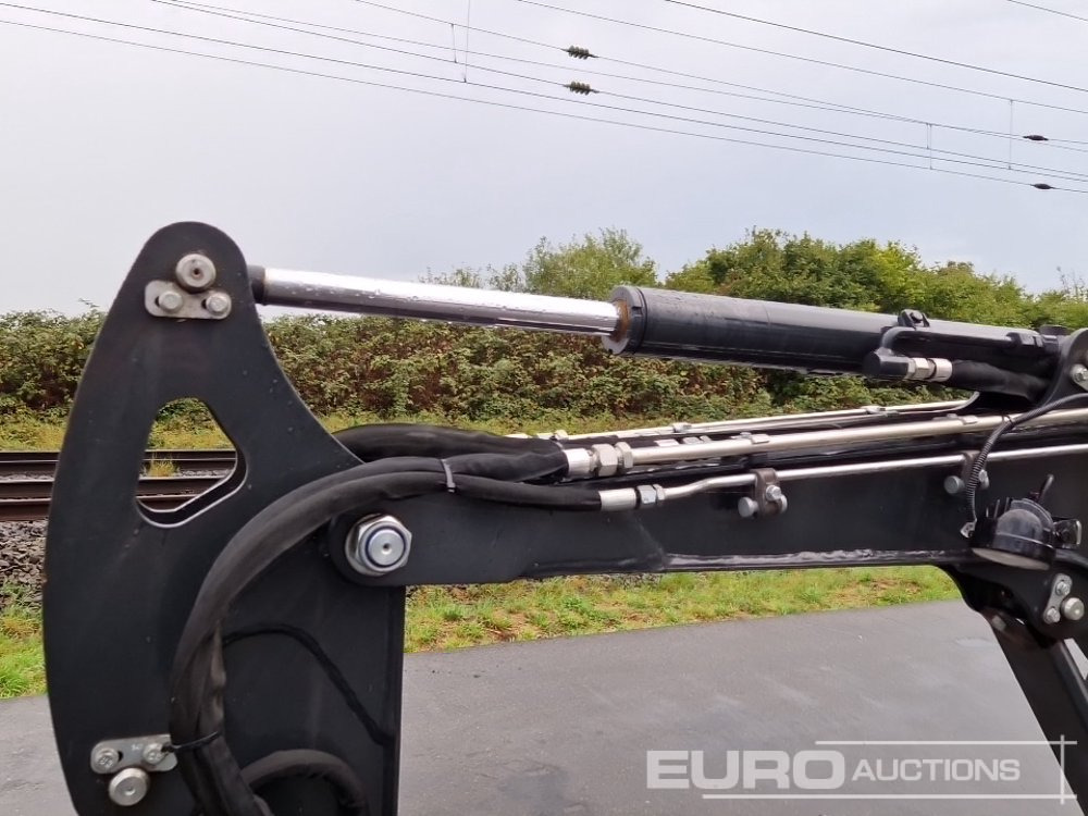 حفارة مصغرة 2022 Eurocomach 18ZT: صور 22