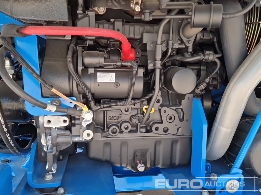 منصات هيدروليكية متنقلة 2025 Genie Z-62/40: صور 26
