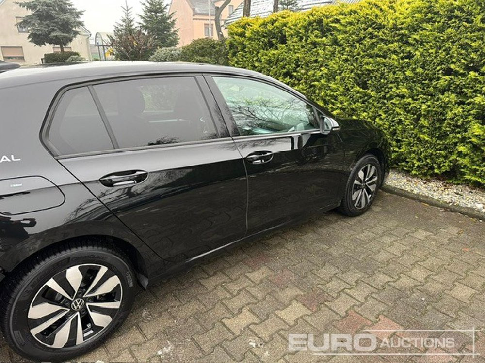 2025 Volkswagen Golf - سيارة: صور 2 2025 Volkswagen Golf - سيارة: صور 2