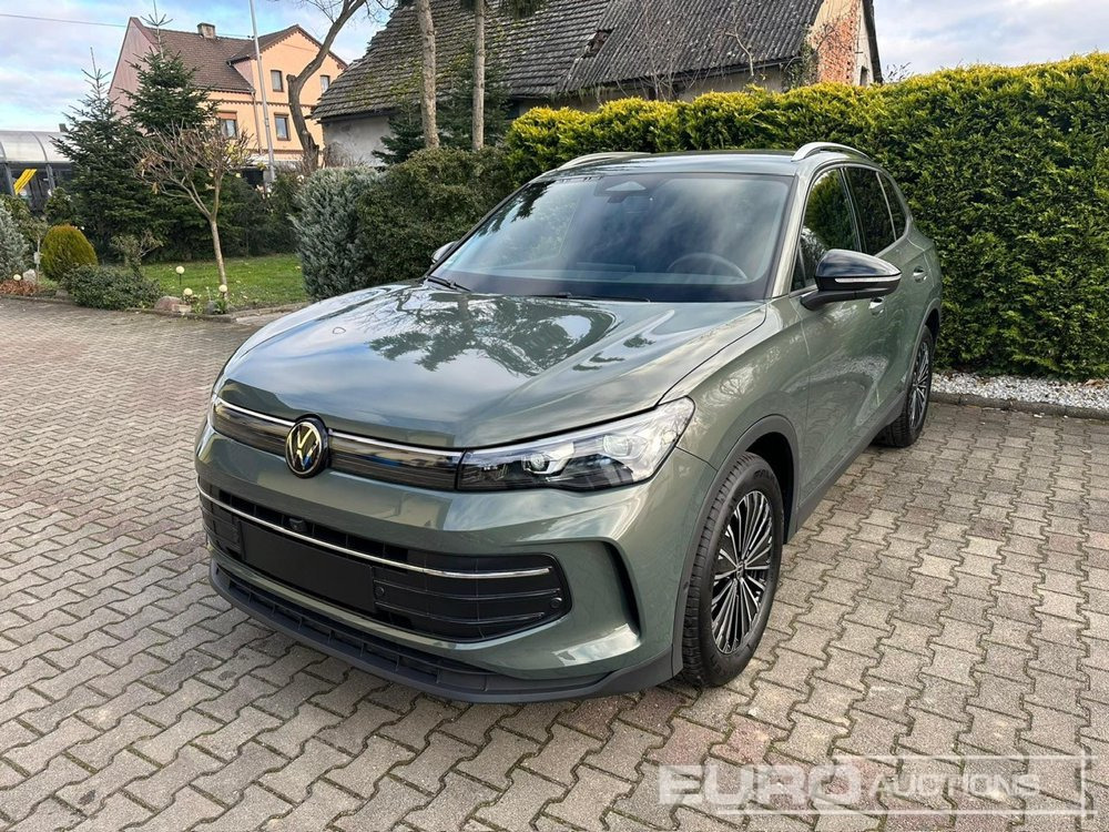 2025 Volkswagen Tiguan - سيارة دفع رباعي: صور 1 2025 Volkswagen Tiguan - سيارة دفع رباعي: صور 1