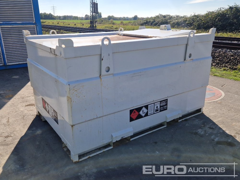 3000Ltr. Diesel Bowser - خزان تخزين: صور 3 3000Ltr. Diesel Bowser - خزان تخزين: صور 3