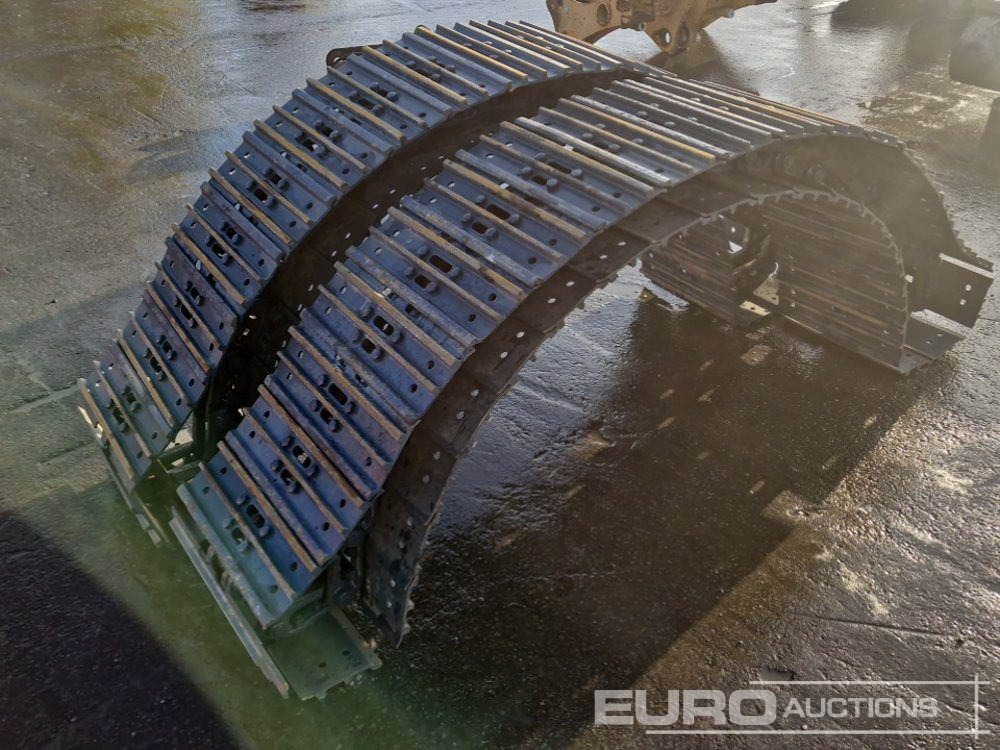 400mm Steel Tracks to suit 5 Ton Excavator - قطع الغيار - حفارة: صور 1 400mm Steel Tracks to suit 5 Ton Excavator - قطع الغيار - حفارة: صور 1