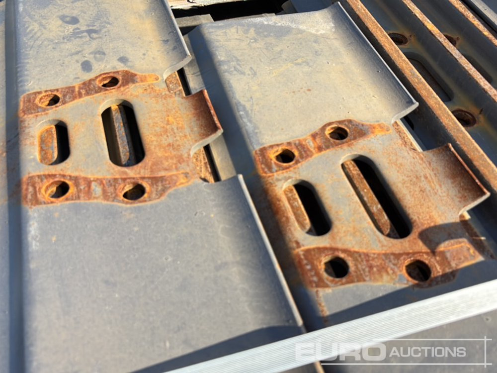 قطع الغيار - حفارة 600mm Steel Track Plates: صور 7