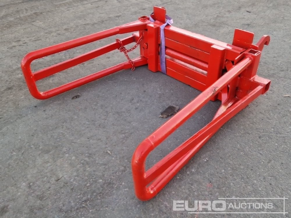 Bale Grab to suit Euro Hitch - الآلات والماكينات الزراعية: صور 1 Bale Grab to suit Euro Hitch - الآلات والماكينات الزراعية: صور 1