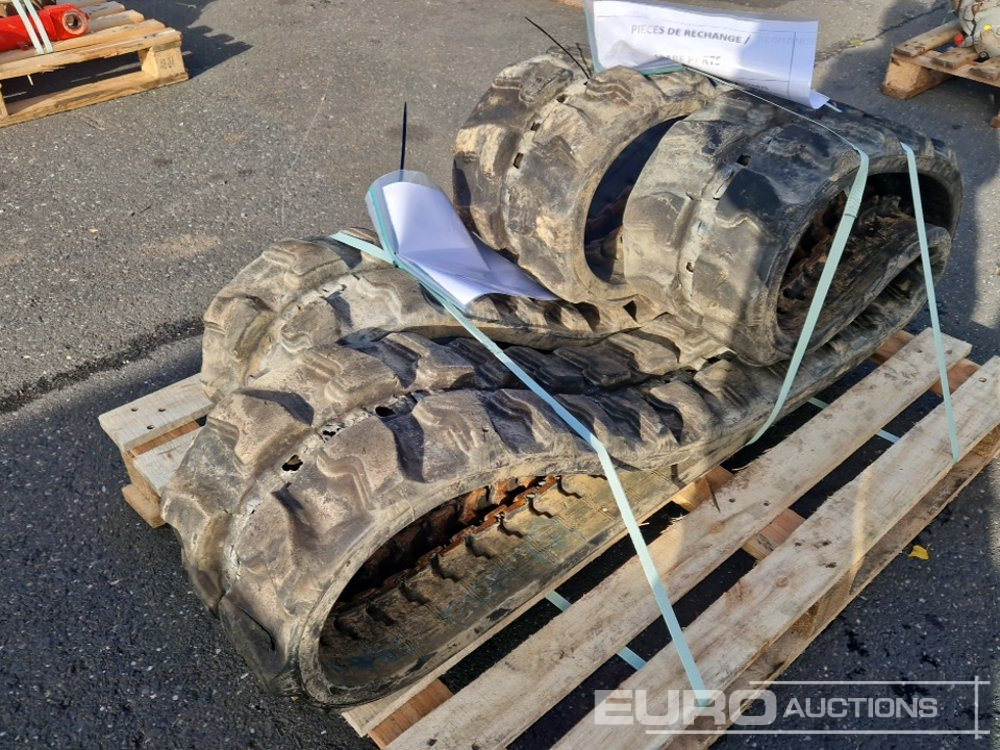 Camso 250x52.5x76 Rubber Tracks - مسارات للحفارات - آلات البناء: صور 1 Camso 250x52.5x76 Rubber Tracks - مسارات للحفارات - آلات البناء: صور 1