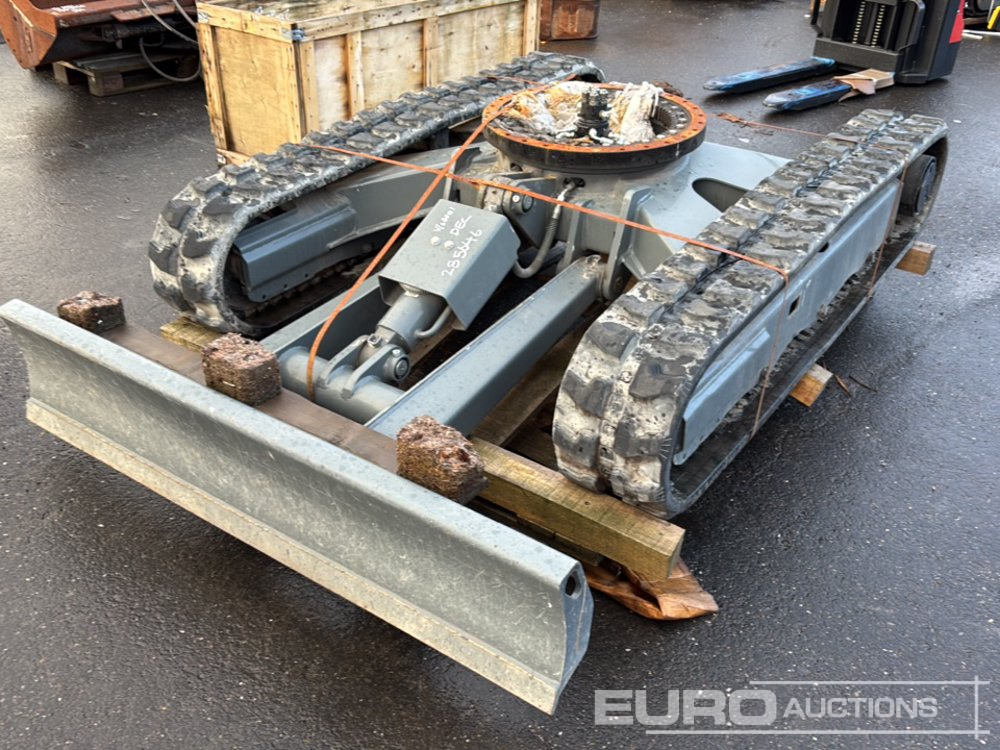 Complete Undercarriage, Tracks, Blade to suit Excavator - قطع الغيار - حفارة: صور 1 Complete Undercarriage, Tracks, Blade to suit Excavator - قطع الغيار - حفارة: صور 1