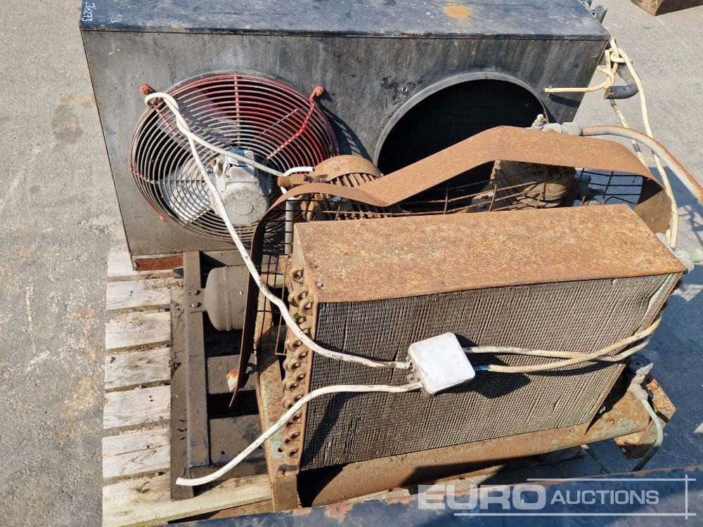 معدات البناء Compressor Units (3 of): صور 9 معدات البناء Compressor Units (3 of): صور 9