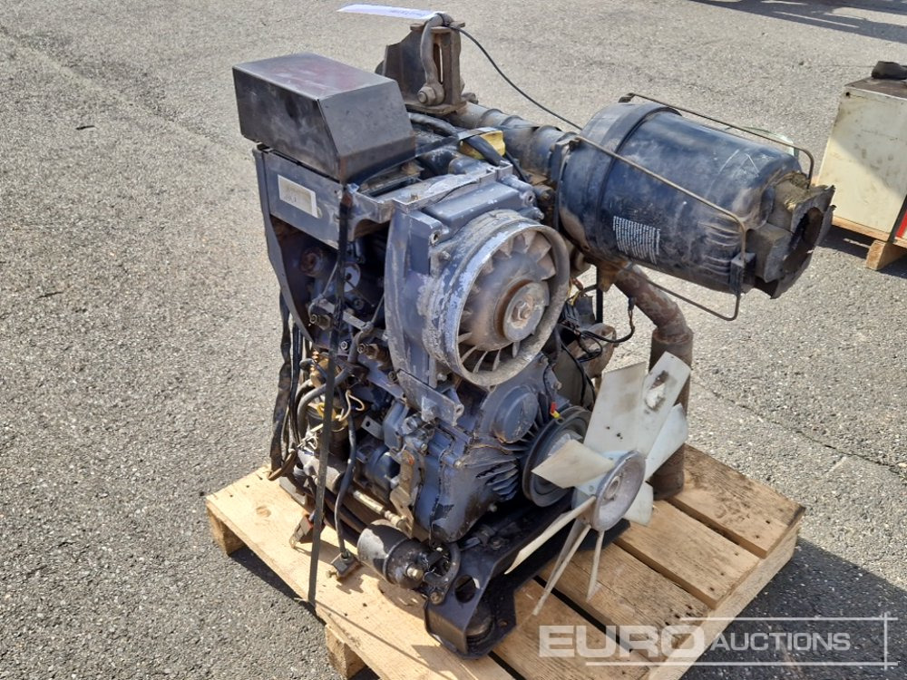 Deutz 2 Cylinder Diesel Engine - المحرك: صور 2 Deutz 2 Cylinder Diesel Engine - المحرك: صور 2