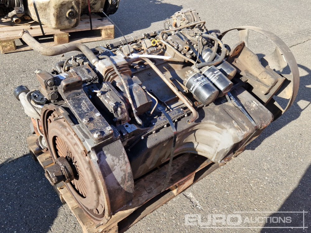 Deutz 6 Cylinder Turbo Diesel Engine - المحرك: صور 1 Deutz 6 Cylinder Turbo Diesel Engine - المحرك: صور 1