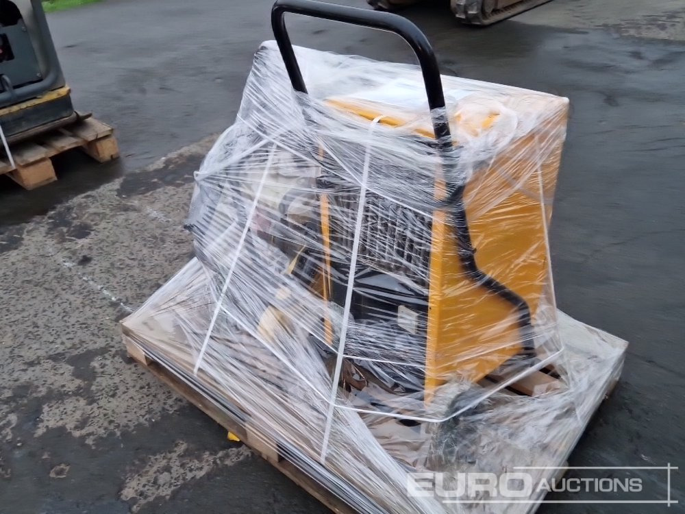 Dynapac LF100 - صفائح اهتزازية: صور 3 Dynapac LF100 - صفائح اهتزازية: صور 3