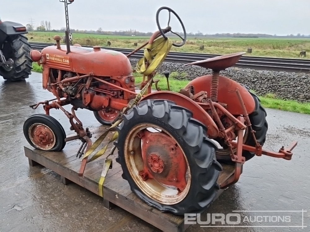 Farmall Cub - جرار: صور 3 Farmall Cub - جرار: صور 3