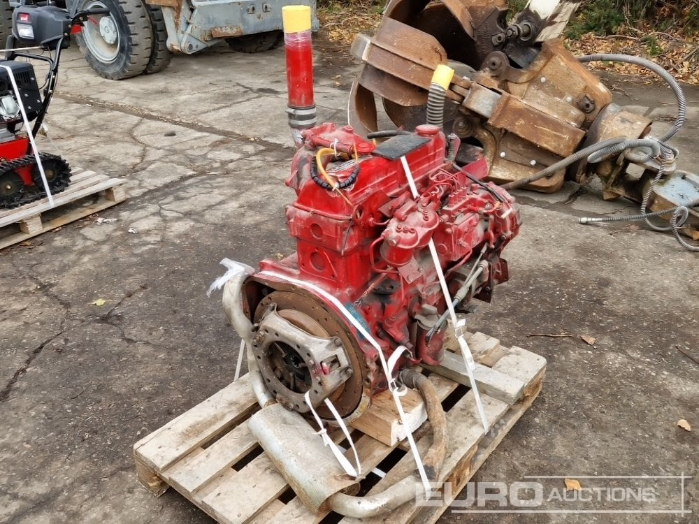 Ford 2722E - المحرك: صور 1 Ford 2722E - المحرك: صور 1