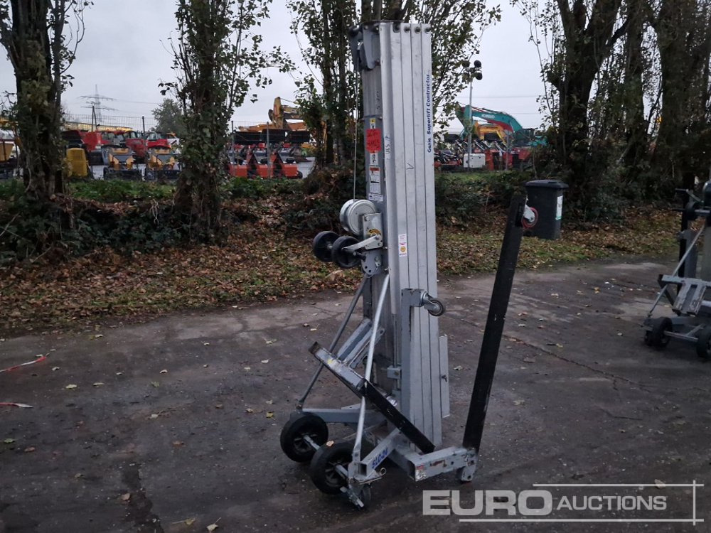 Genie SLC-24 - معدات المناولة: صور 1 Genie SLC-24 - معدات المناولة: صور 1