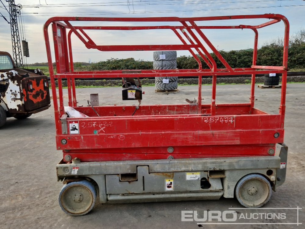 Haulotte Compact 8 - منصات هيدروليكية متنقلة: صور 2 Haulotte Compact 8 - منصات هيدروليكية متنقلة: صور 2