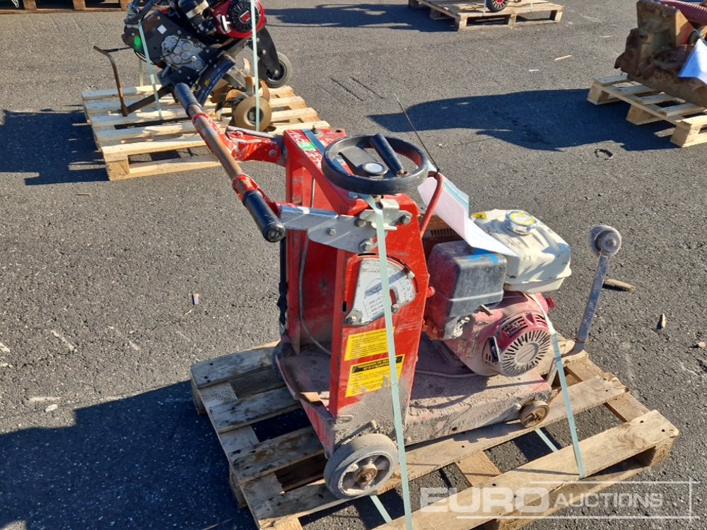 Husqvarna FS400LV - آلة أسفلت: صور 3 Husqvarna FS400LV - آلة أسفلت: صور 3