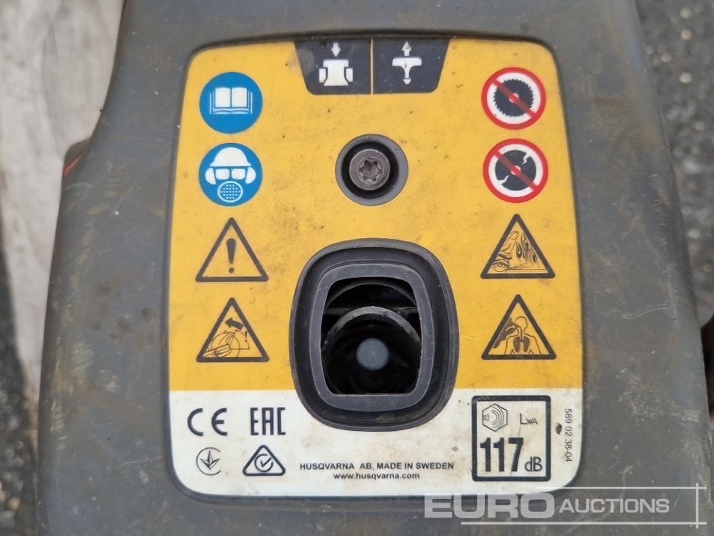 آلة أسفلت Husqvarna K1270: صور 8