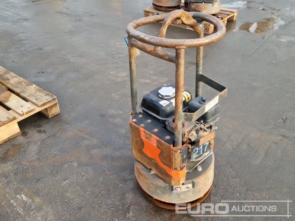 Husqvarna LX90 - صفائح اهتزازية: صور 4 Husqvarna LX90 - صفائح اهتزازية: صور 4