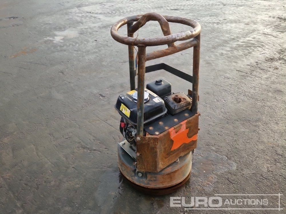 Husqvarna LX90 - صفائح اهتزازية: صور 3 Husqvarna LX90 - صفائح اهتزازية: صور 3
