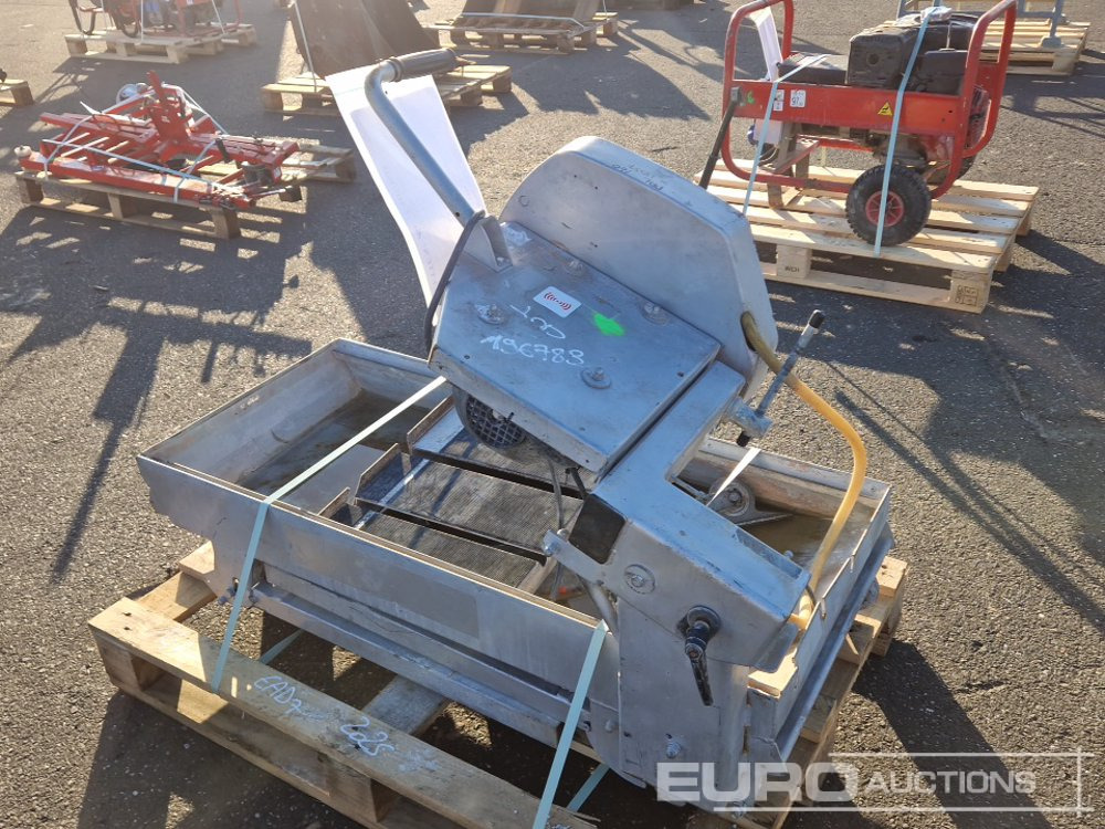 Husqvarna TS350E - آلة أسفلت: صور 4 Husqvarna TS350E - آلة أسفلت: صور 4