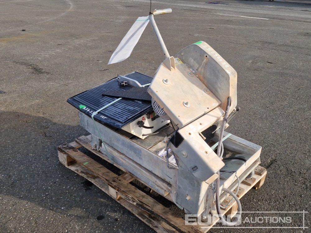 Husqvarna TS350E - معدات البناء: صور 2 Husqvarna TS350E - معدات البناء: صور 2