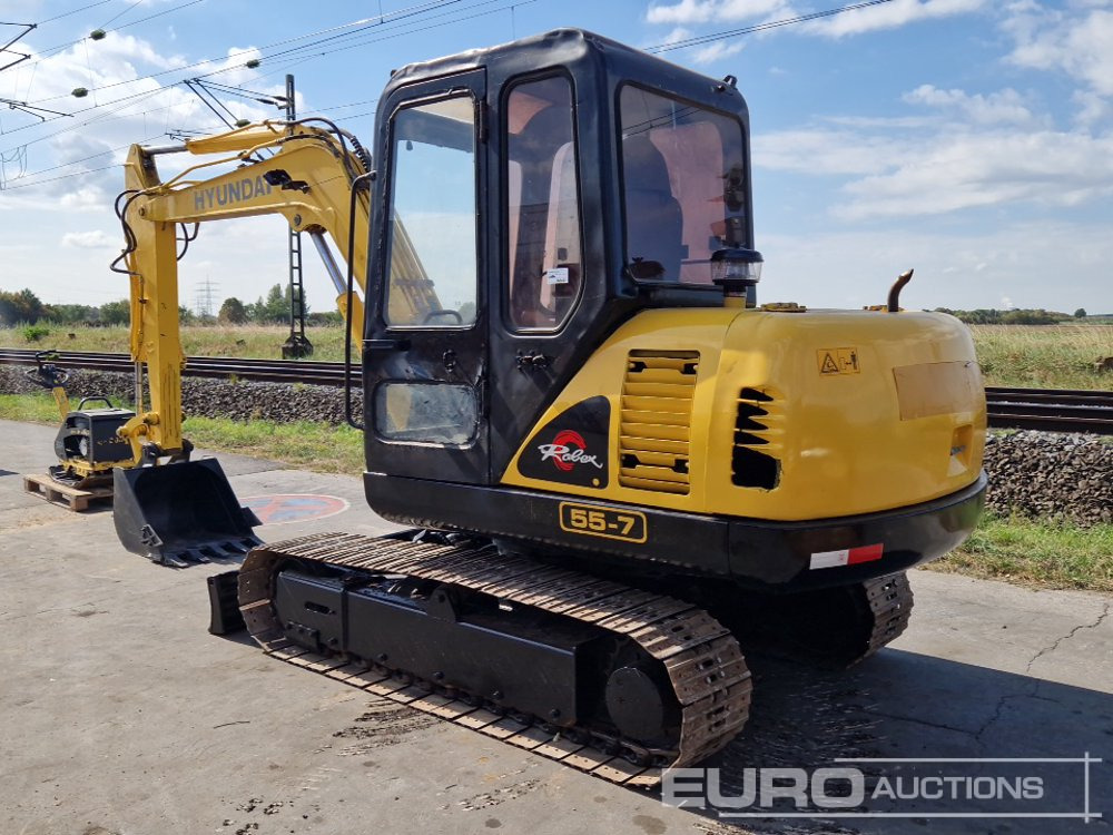 Hyundai R55-7 - حفارة مصغرة: صور 3 Hyundai R55-7 - حفارة مصغرة: صور 3