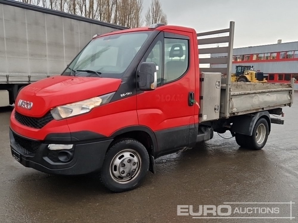 Iveco Van Pick-Up, Manual Gearbox, Dropside - الشاحنات الصغيرة المسطحة: صور 1 Iveco Van Pick-Up, Manual Gearbox, Dropside - الشاحنات الصغيرة المسطحة: صور 1