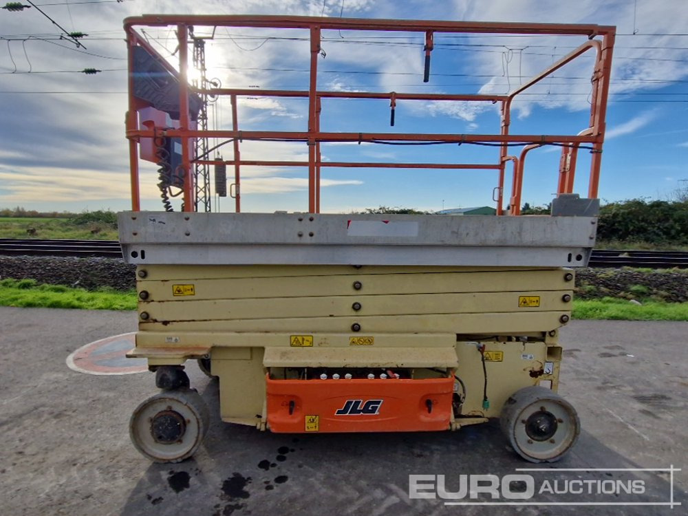 JLG 3246ES - رافعات مقصية: صور 2 JLG 3246ES - رافعات مقصية: صور 2