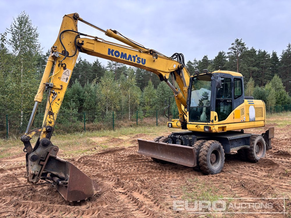 Komatsu PW160-7 - حفارة على عجلات: صور 1 Komatsu PW160-7 - حفارة على عجلات: صور 1