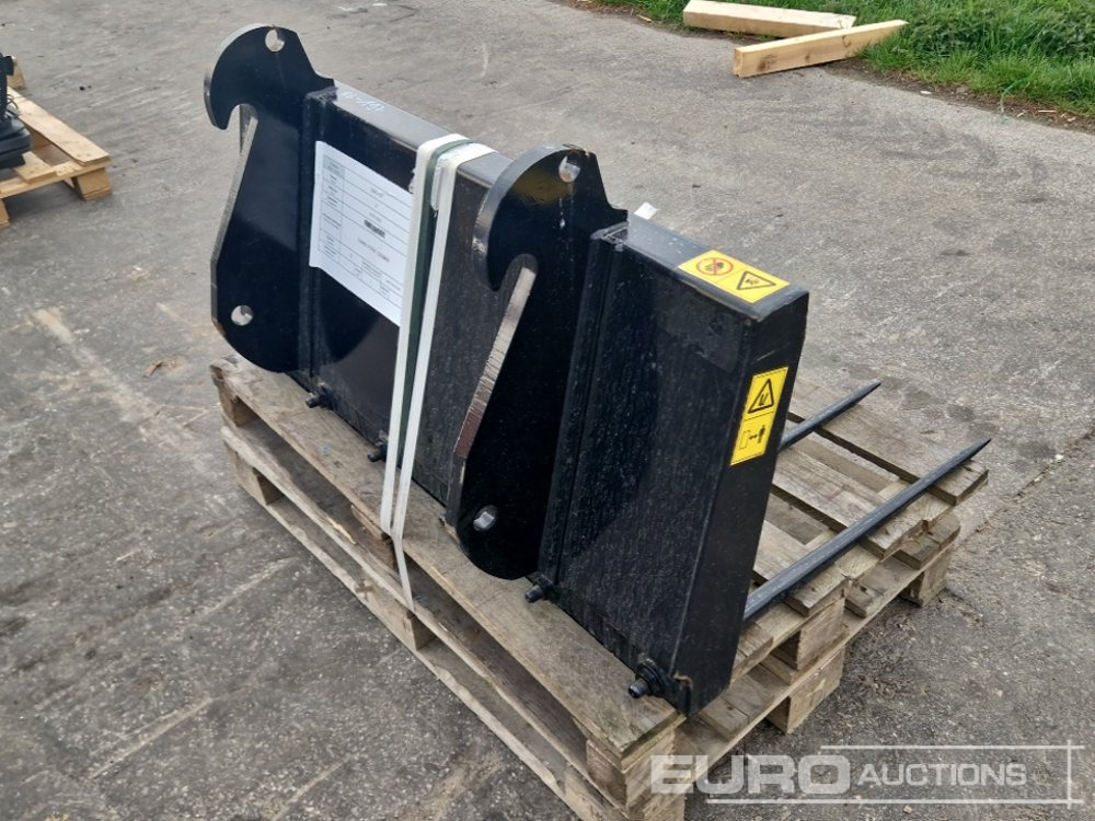 Manitou 47" Front Liading Bucket to suit Gehl/Mustang - بكت: صور 3 Manitou 47" Front Liading Bucket to suit Gehl/Mustang - بكت: صور 3