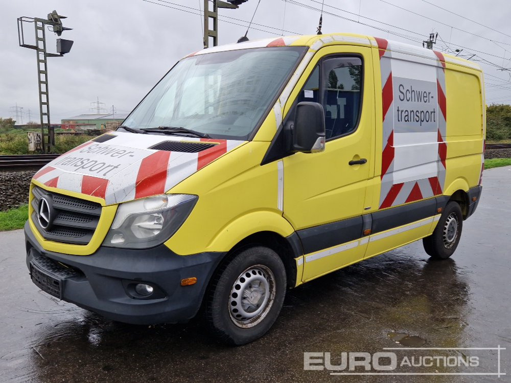 Mercedes Benz Sprinter - الشاحنات الصغيرة: صور 1 Mercedes Benz Sprinter - الشاحنات الصغيرة: صور 1