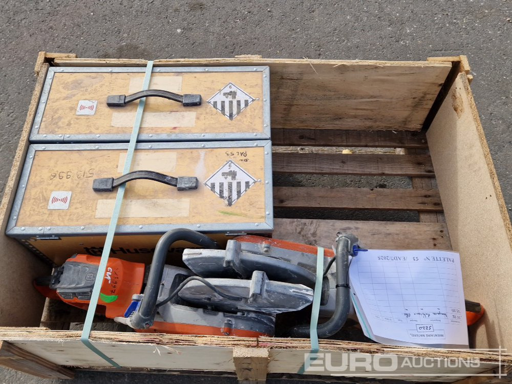 Pallet of Husqvarna Quick Cut Saws, Battery Power Kit - آلة أسفلت: صور 5 Pallet of Husqvarna Quick Cut Saws, Battery Power Kit - آلة أسفلت: صور 5