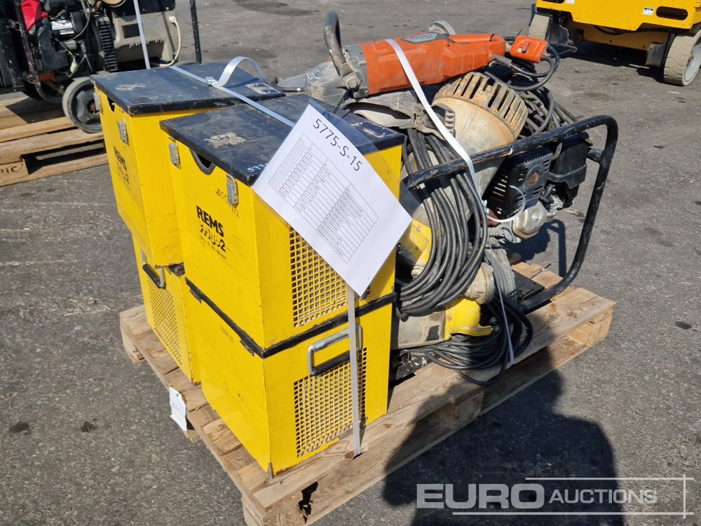 Pallet of Water Pumps, Generator, Angle Grinder, Electric Pipe Freezing Units - مضخة مياه: صور 3 Pallet of Water Pumps, Generator, Angle Grinder, Electric Pipe Freezing Units - مضخة مياه: صور 3