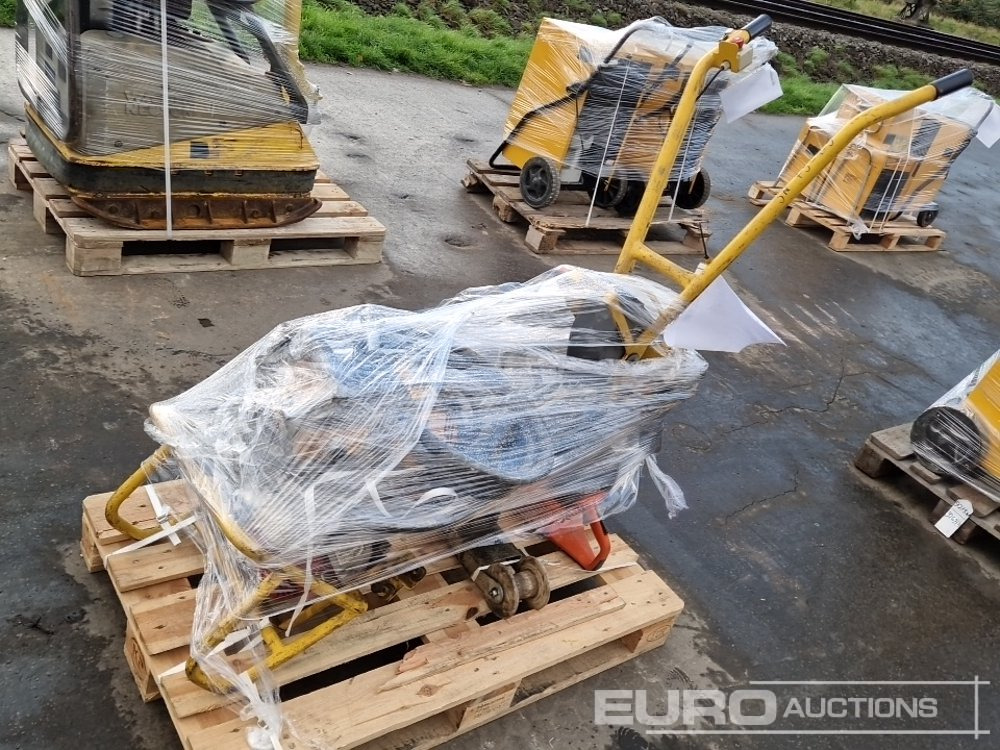 ROWRENCH P4 RKS Unirversal Petrol Powered Wrench, AX25 Concrete Poker (2 of), Husqvarna K770 Quick Cut Saw - معدات الخرسانة: صور 1 ROWRENCH P4 RKS Unirversal Petrol Powered Wrench, AX25 Concrete Poker (2 of), Husqvarna K770 Quick Cut Saw - معدات الخرسانة: صور 1