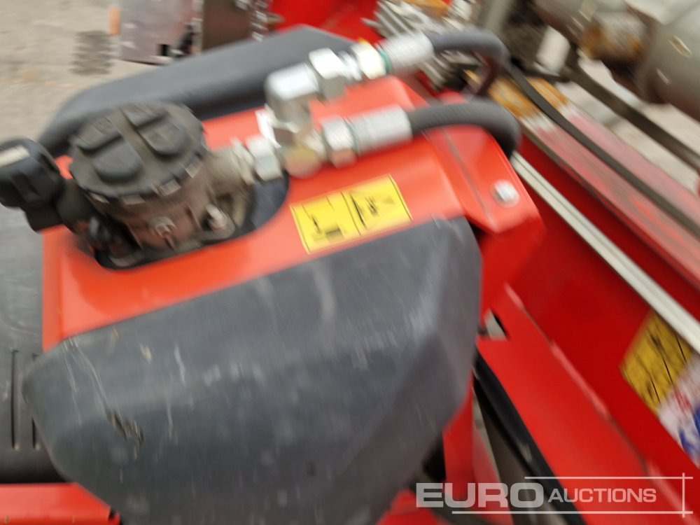 الآلات والماكينات الزراعية Rabaud Single Axle Log Splitter: صور 12