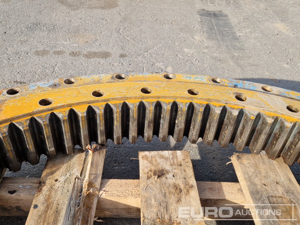 Slew Ring to suit Fuchs 331 - قطع الغيار - حفارة: صور 5 Slew Ring to suit Fuchs 331 - قطع الغيار - حفارة: صور 5
