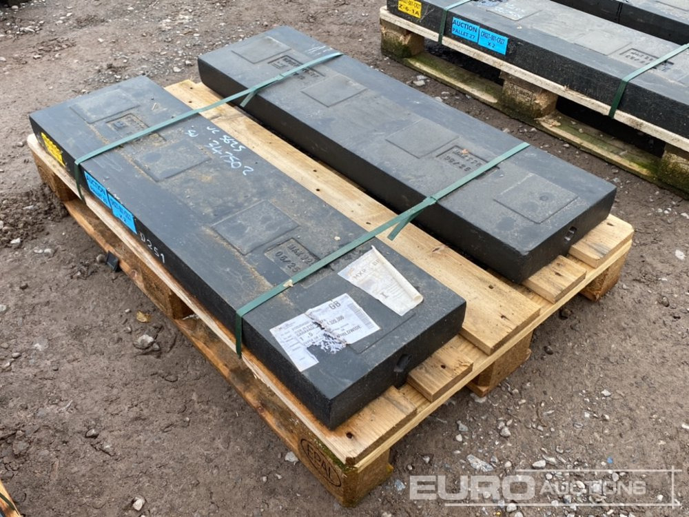 Terex High Chrome Blow Bar - معدات البناء: صور 2 Terex High Chrome Blow Bar - معدات البناء: صور 2