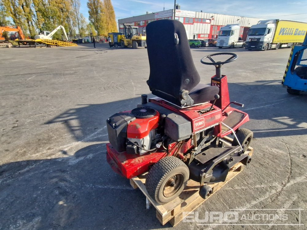 Toro HMRB1600 Ride on Lawnmover - جزازة المروج: صور 3 Toro HMRB1600 Ride on Lawnmover - جزازة المروج: صور 3