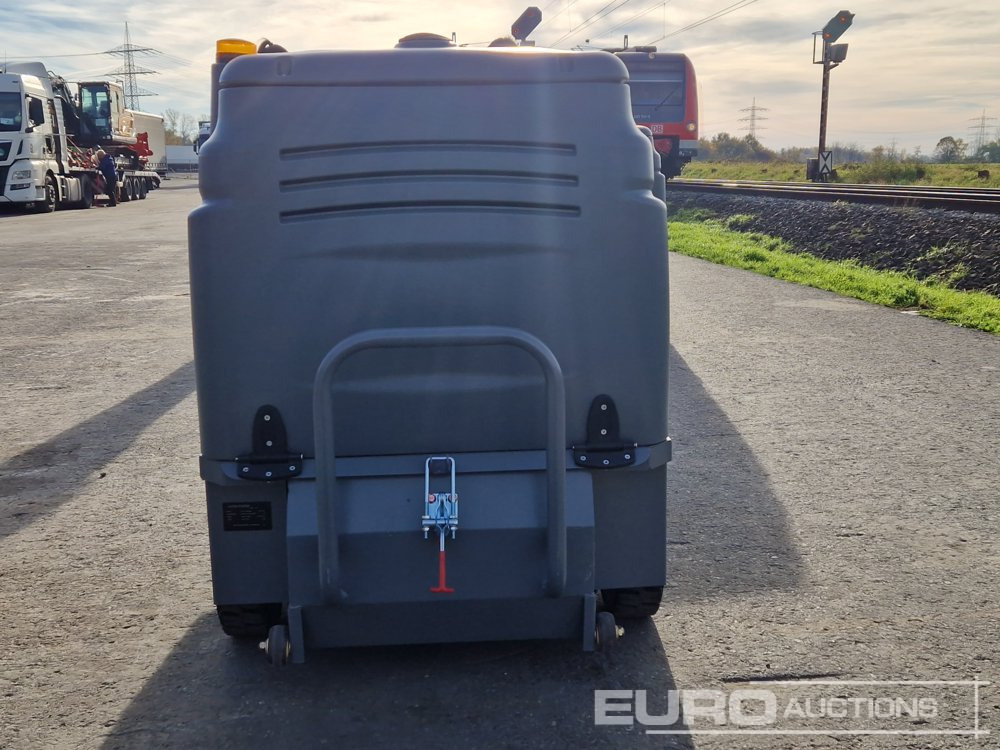 Unused 2025 Kaster S.13 - سياره كنس شوارع: صور 4 Unused 2025 Kaster S.13 - سياره كنس شوارع: صور 4