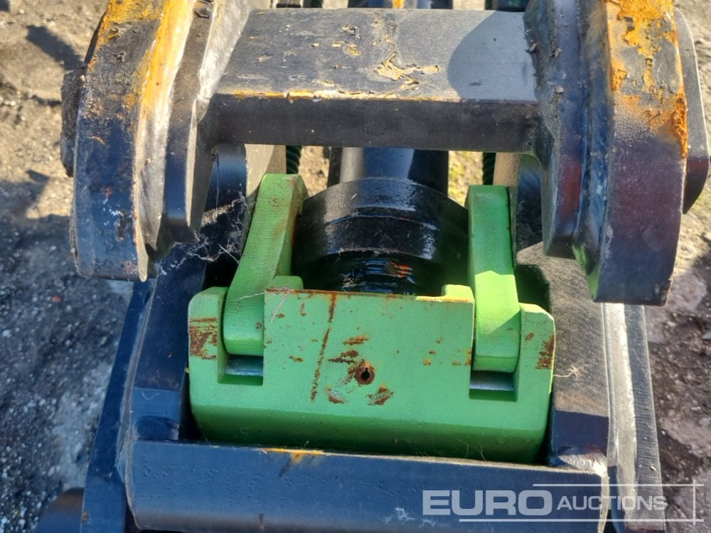 وصلة الربط للمعدات المعلقة Unused Geith Hydraulic QH 65mm Pin to suit 13 Ton Excavator: صور 12 وصلة الربط للمعدات المعلقة Unused Geith Hydraulic QH 65mm Pin to suit 13 Ton Excavator: صور 12
