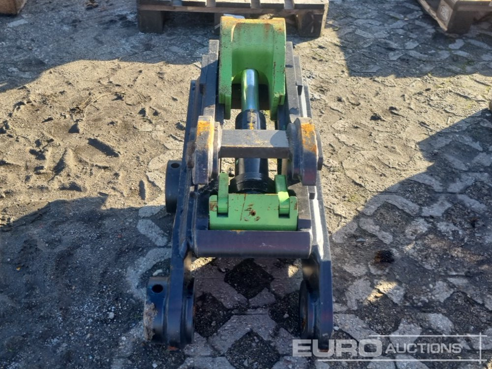 Unused Geith Hydraulic QH 65mm Pin to suit 13 Ton Excavator - وصلة الربط للمعدات المعلقة: صور 2 Unused Geith Hydraulic QH 65mm Pin to suit 13 Ton Excavator - وصلة الربط للمعدات المعلقة: صور 2