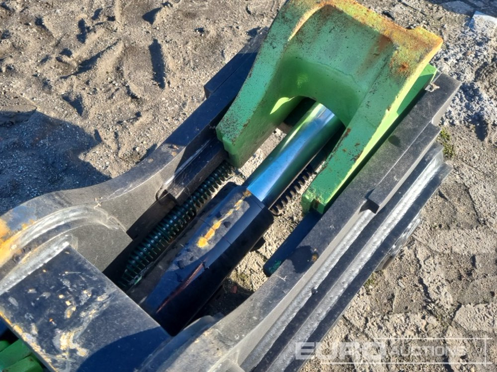 وصلة الربط للمعدات المعلقة Unused Geith Hydraulic QH 65mm Pin to suit 13 Ton Excavator: صور 14 وصلة الربط للمعدات المعلقة Unused Geith Hydraulic QH 65mm Pin to suit 13 Ton Excavator: صور 14