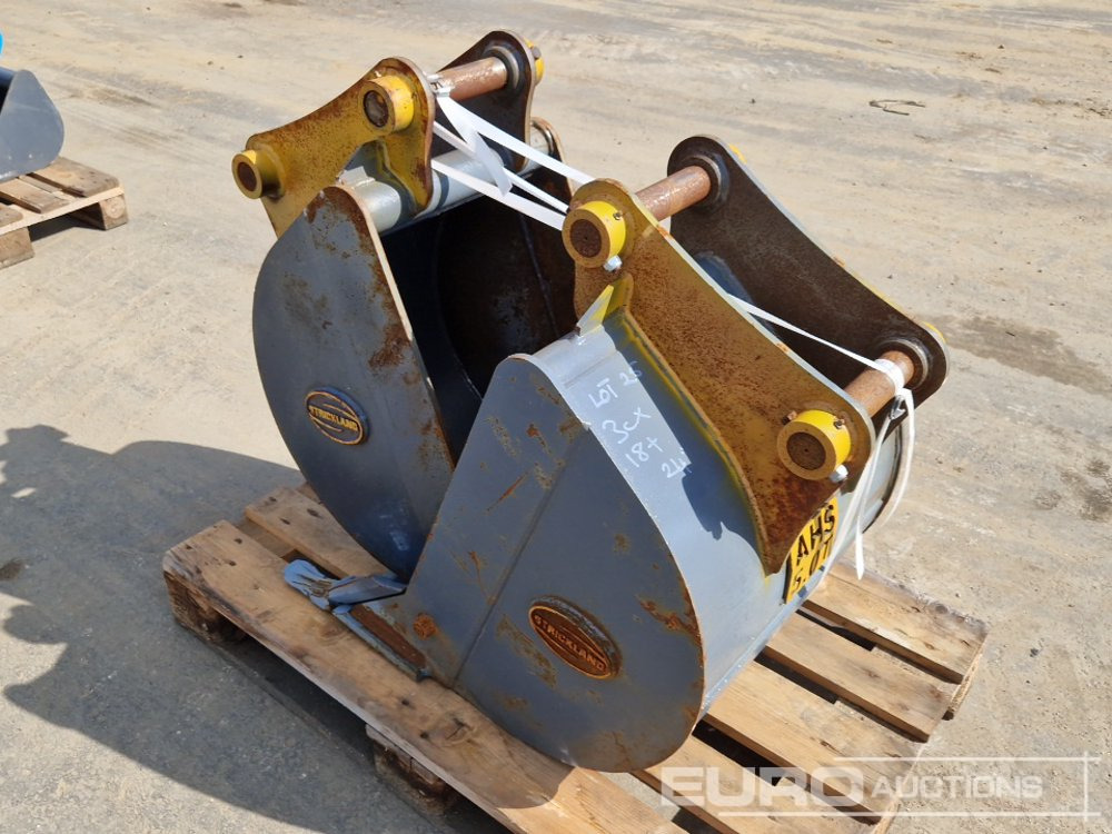 Unused Strickland 24", 18" Digging Buckets to suit JCB 3CX (2 of) - بكت: صور 2 Unused Strickland 24", 18" Digging Buckets to suit JCB 3CX (2 of) - بكت: صور 2