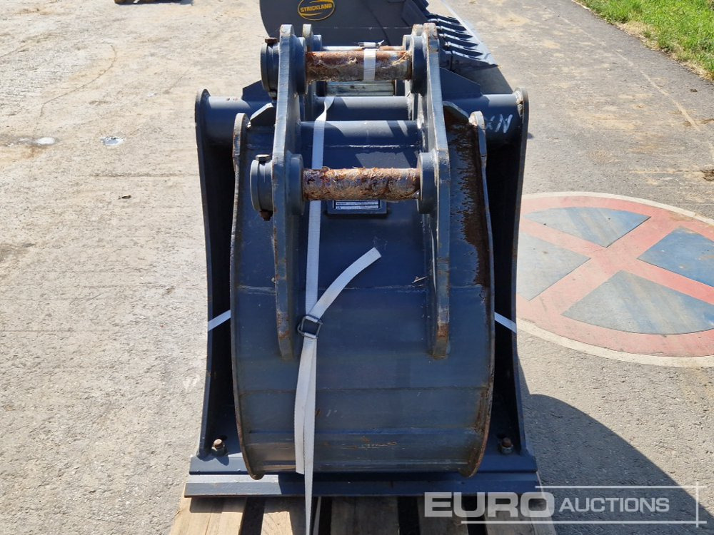 Unused Strickland 30", 18" Digging Buckets, 45mm Pin to suit Hitachi ZX65 (2 of) - بكت: صور 5 Unused Strickland 30", 18" Digging Buckets, 45mm Pin to suit Hitachi ZX65 (2 of) - بكت: صور 5